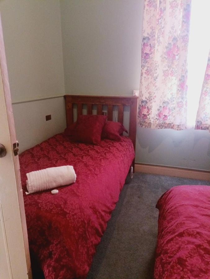 Wirrabara Hotel エクステリア 写真